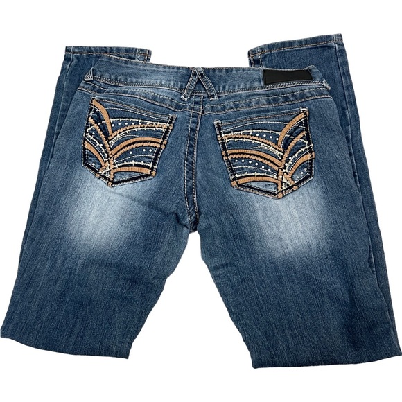 Two pairs of jeans juniors  rue 21 sizes 5/6 R - Picture 2 of 6